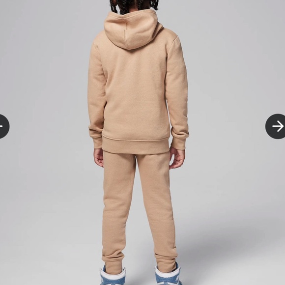 Jordan Boys sweatsuit size M - Picture 3 of 3